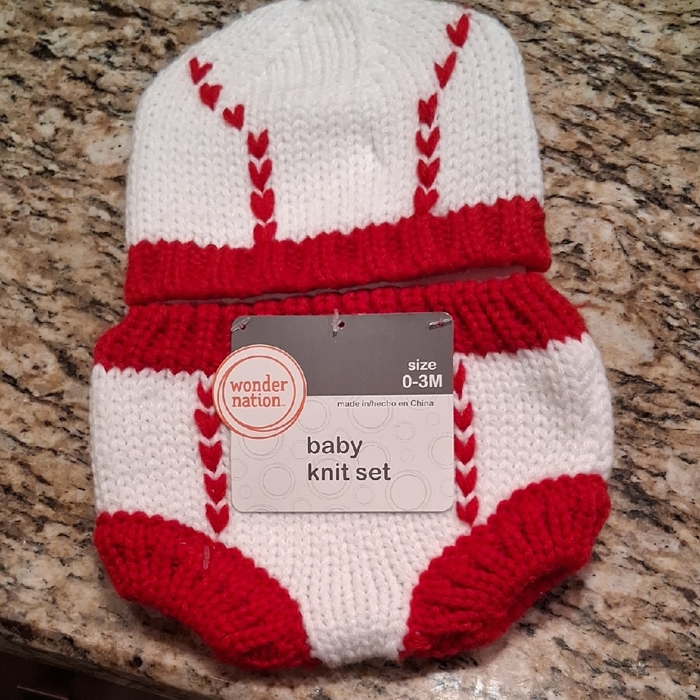 Wonder Nation Red and White Baby Knit Hat Set